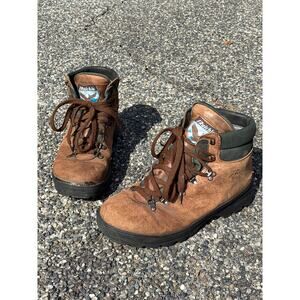 Vintage Raichle 10.5 men’s leather/rubber mountain hiking boots